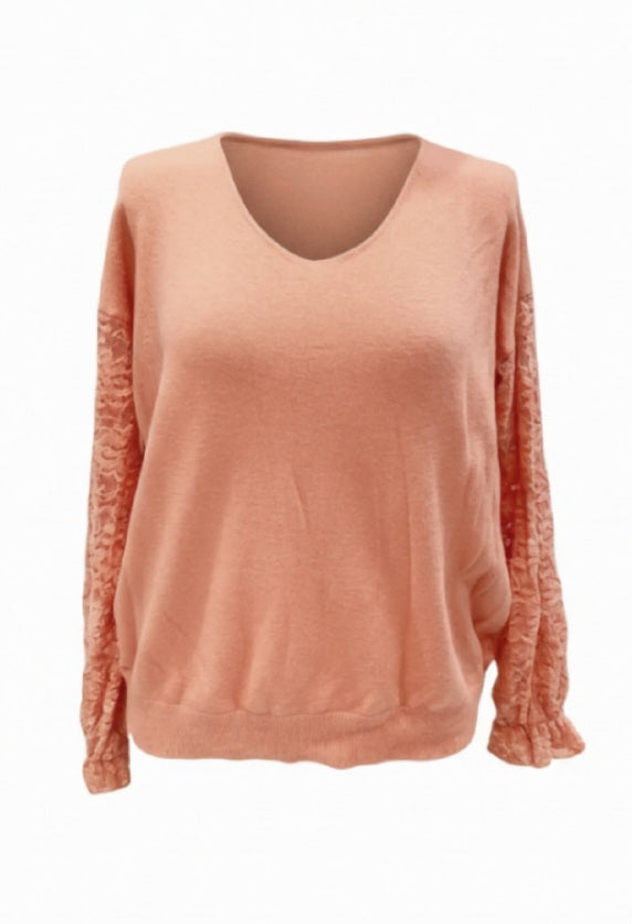 Pull femme manche en dentelle